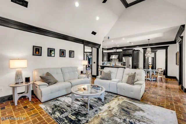 $915,000 | 315 Goose Pointe Boulevard, Biloxi, MS 39531