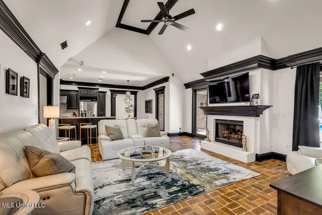 $915,000 | 315 Goose Pointe Boulevard, Biloxi, MS 39531