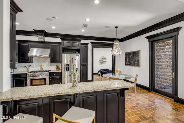 $915,000 | 315 Goose Pointe Boulevard, Biloxi, MS 39531