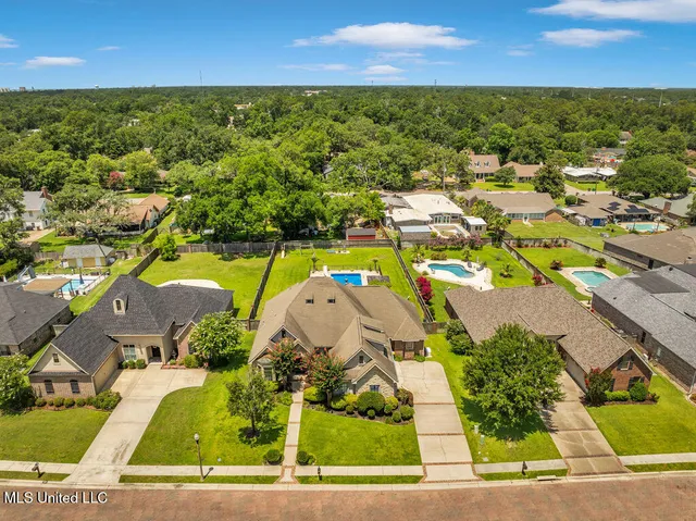 $915,000 | 315 Goose Pointe Boulevard, Biloxi, MS 39531