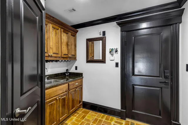 $915,000 | 315 Goose Pointe Boulevard, Biloxi, MS 39531