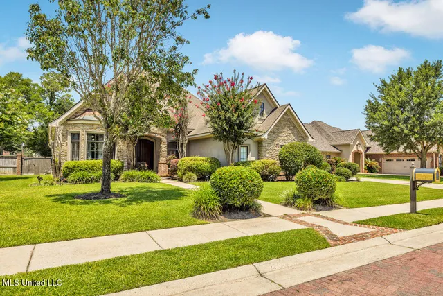 $915,000 | 315 Goose Pointe Boulevard, Biloxi, MS 39531