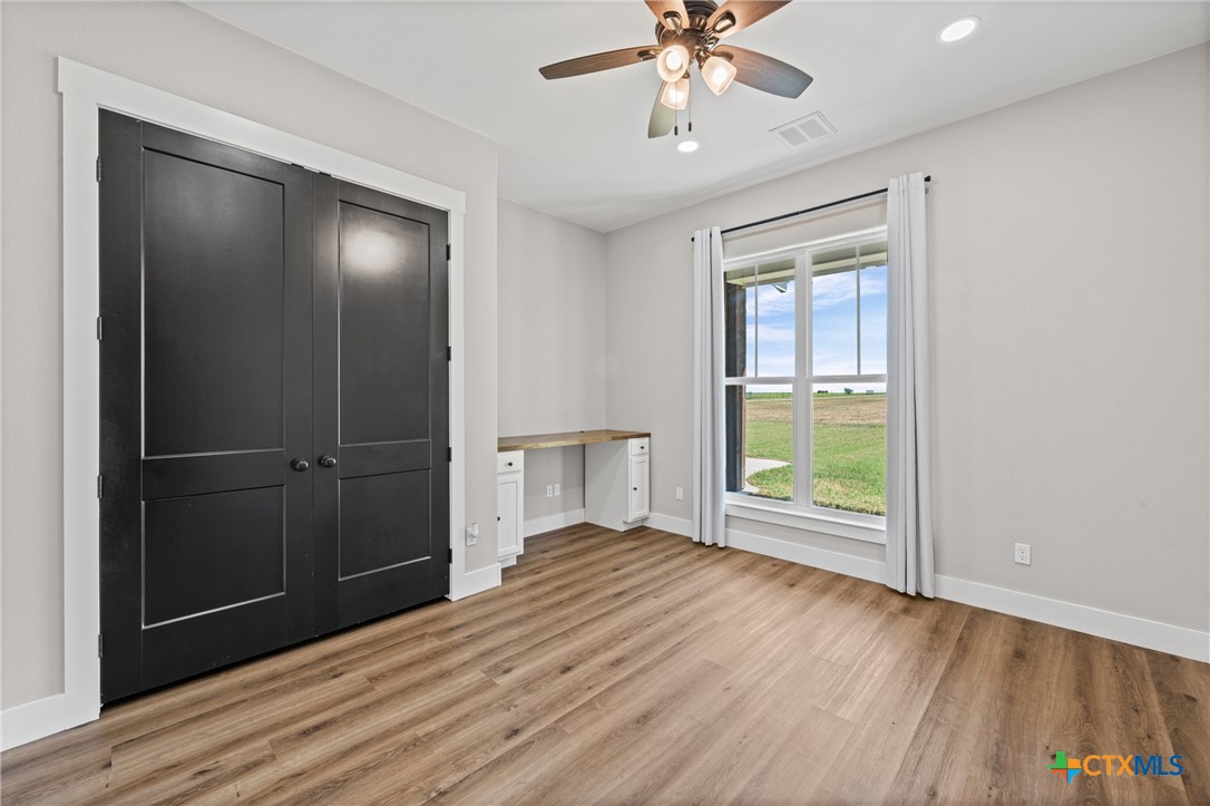 1060 Hackberry Road Salado, TX 76571 - Photo 16 of 23 Guest bed/office