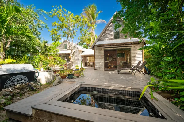 $1,175,000 | 816 Johnson Lane, Key West, FL 33040
