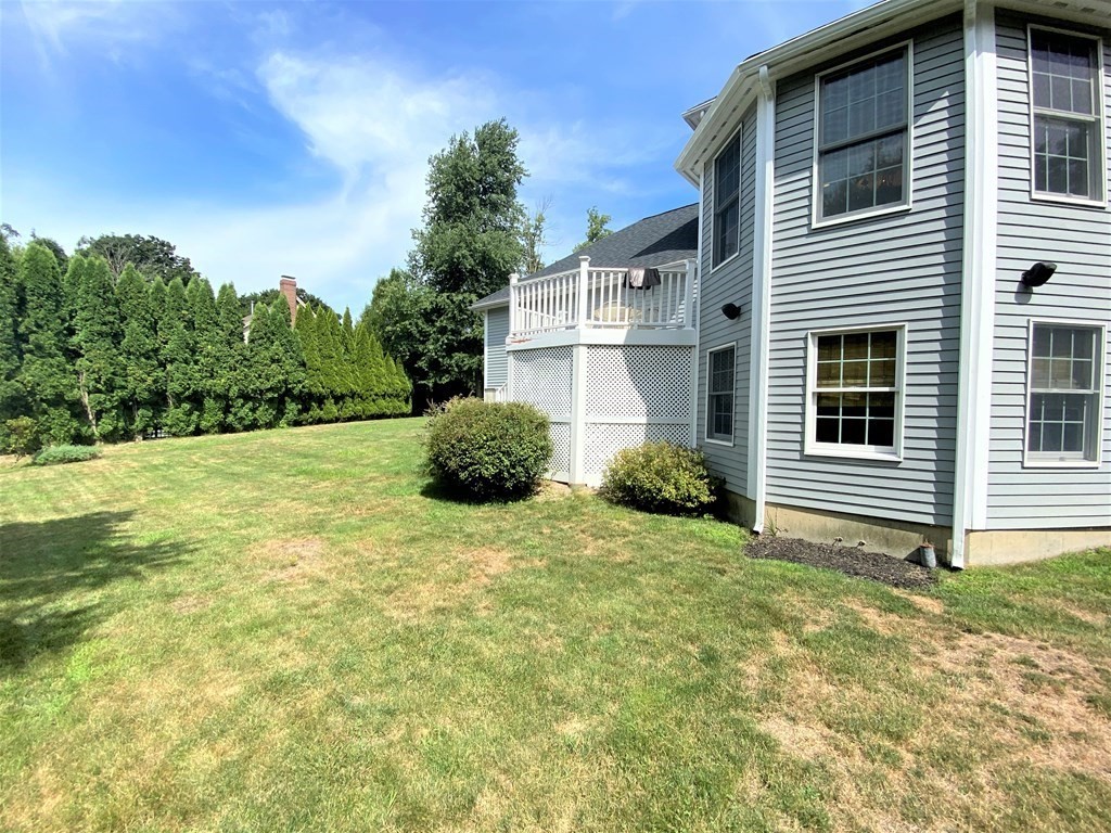 3 Tree Top Way Methuen, MA 01844 - Photo 2 of 8 Gallery Image 2