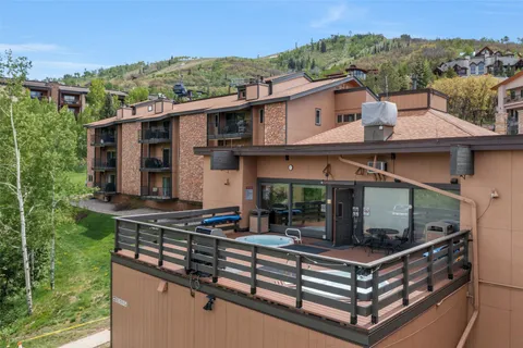 $740,000 | 2350 Ski Trail Lane, Unit 236, Steamboat Springs, CO 80487