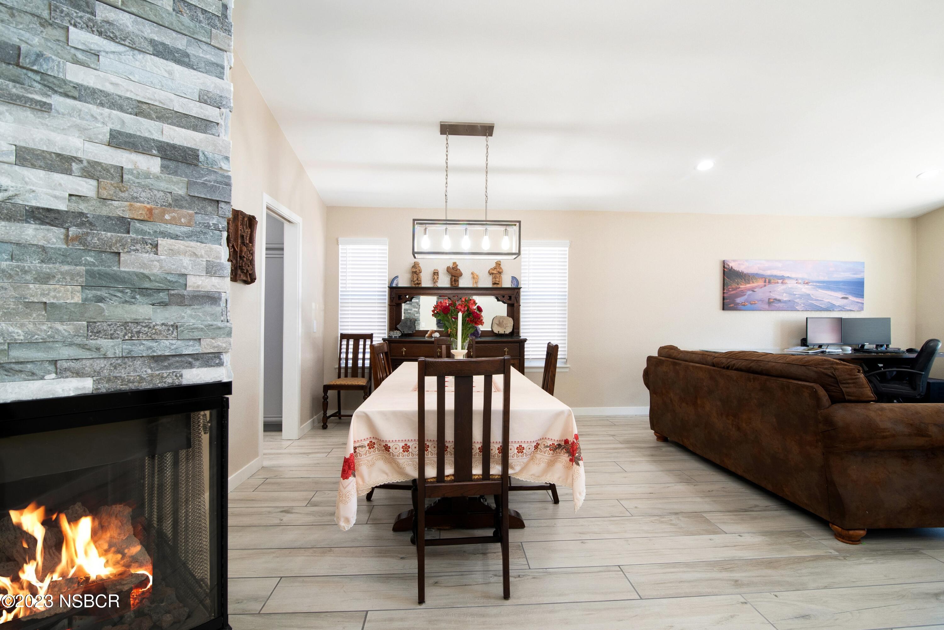 821 Calvert Avenue Lompoc, CA 93436 - Photo 5 of 29 003_KKP 4515