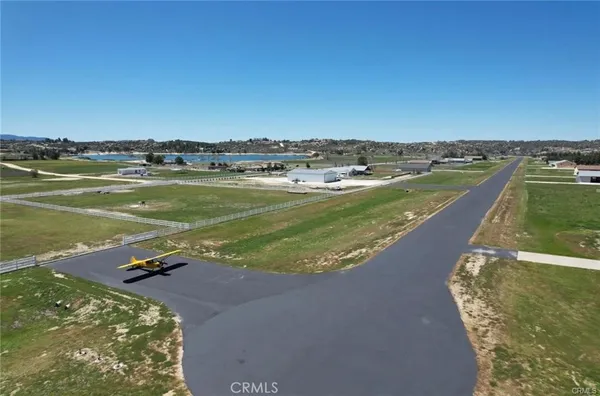 $490,000 | 330 Skyharbor Way, Aguanga, CA 92536