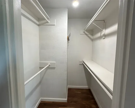 a close up view of a washer and dryer