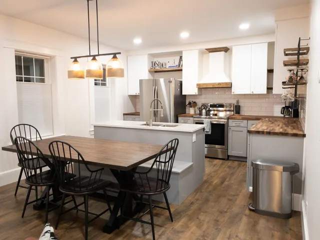 $1,100,000 | 38 South Street, Biddeford, ME 04005