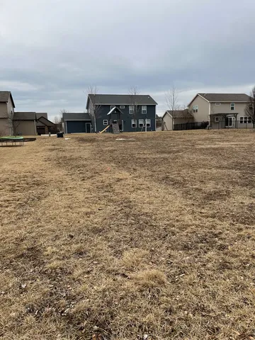 a view of walk in closet