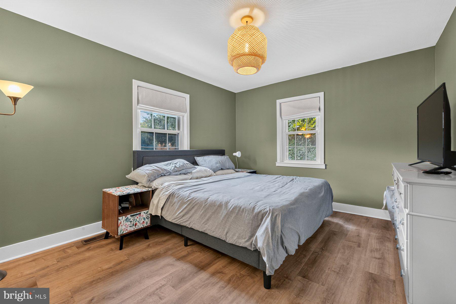 1711 Brisbane Street Silver Spring, MD 20902 - Photo 17 of 40 Main Level Bedroom #1