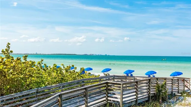 $899,000 | 2215 Clarine Way North, Dunedin, FL 34698