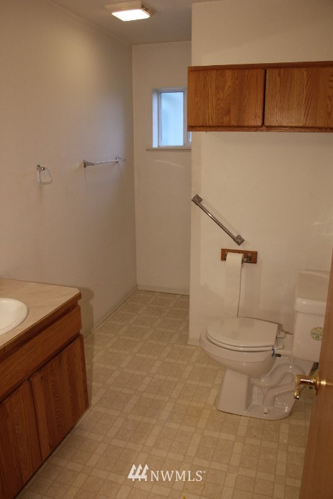 19125 Melon Street Southwest Rochester, WA 98579 - Photo 10 of 14