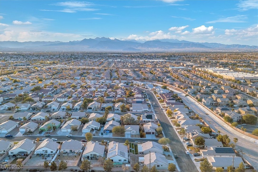 4125 Allyson Rae Street North Las Vegas, NV 89032 - Photo 4 of 55