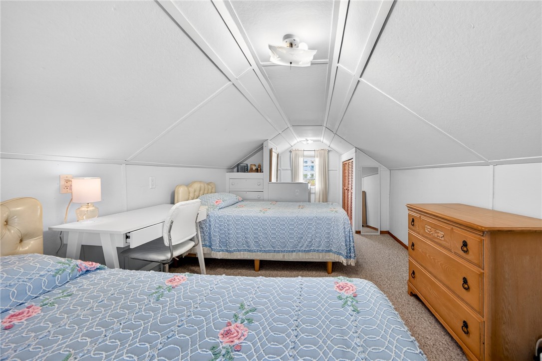 6 Arbeth Road Narragansett, RI 02879 - Photo 25 of 38