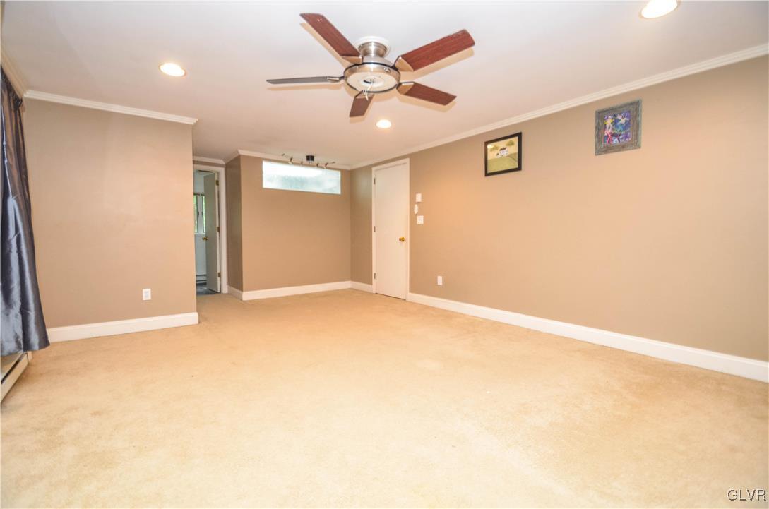 186 Ruffed Grouse Road Bushkill, PA 18324 - Photo 4 of 17 Gallery Image 4