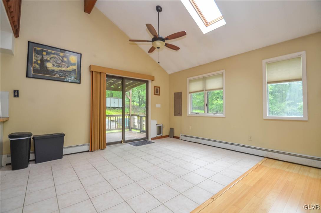 186 Ruffed Grouse Road Bushkill, PA 18324 - Photo 7 of 17 Gallery Image 7