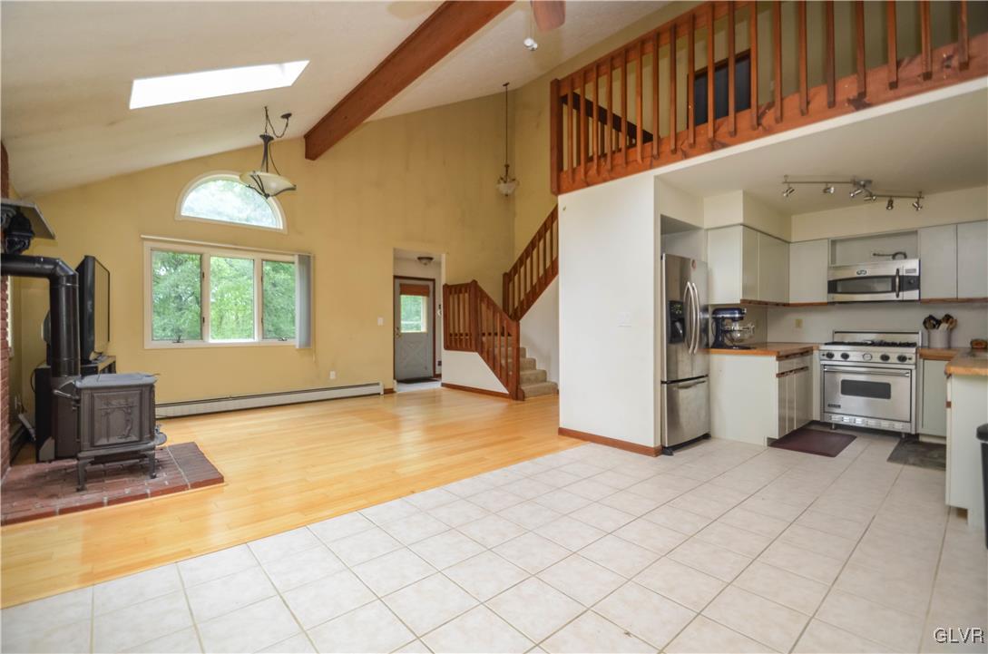 186 Ruffed Grouse Road Bushkill, PA 18324 - Photo 8 of 17 Gallery Image 8