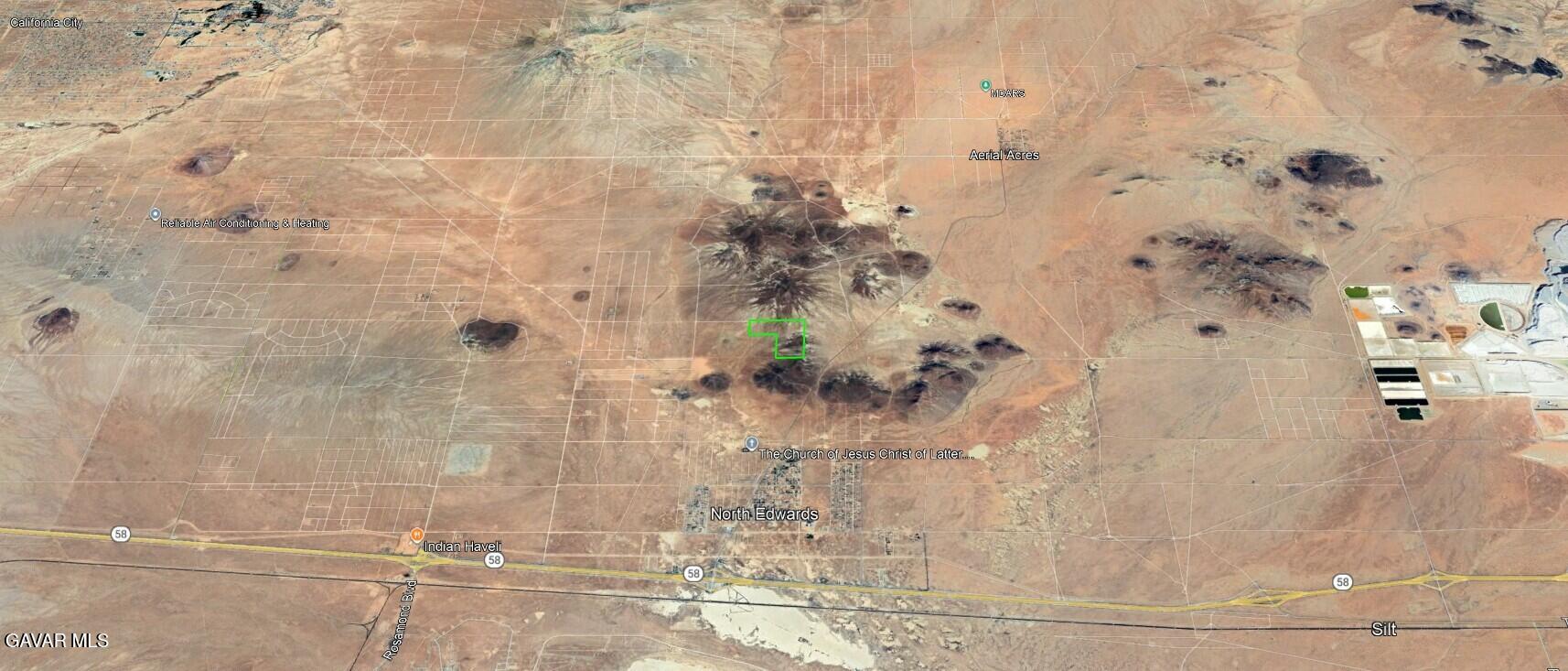 Denise Avenue Edwards, CA 93523 - Photo 8 of 11 a bathroom with a shower