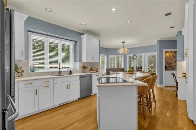 $1,250,000 | 31495 Sleepy Hollow Lane, Beverly Hills, MI 48025