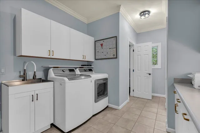 $1,250,000 | 31495 Sleepy Hollow Lane, Beverly Hills, MI 48025