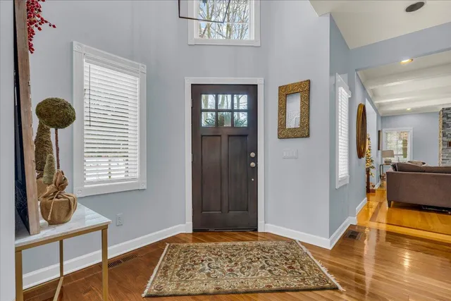 $1,250,000 | 31495 Sleepy Hollow Lane, Beverly Hills, MI 48025