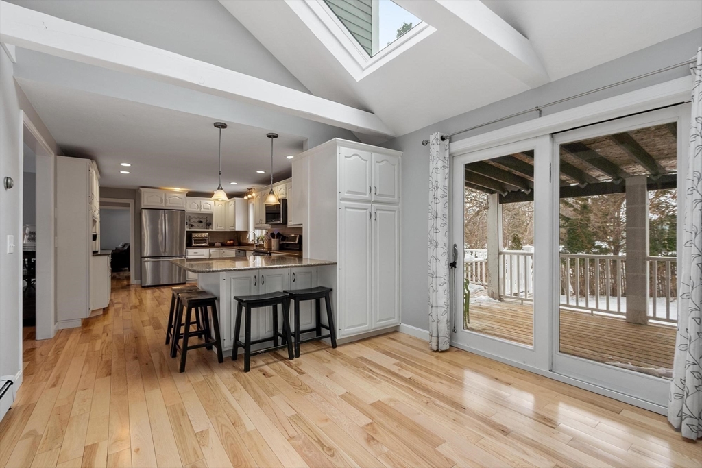 90 Tuttle Road Sterling, MA 01564 - Photo 4 of 42