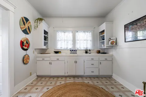 $985,000 | 1441 Avon Terrace, Los Angeles, CA 90026