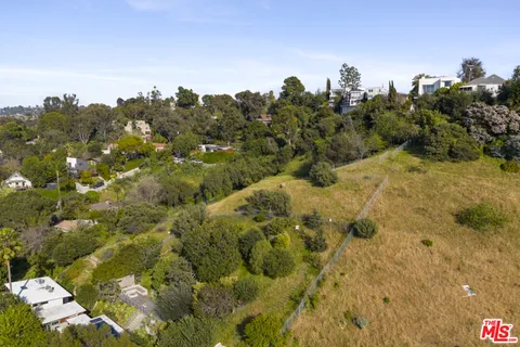 $985,000 | 1441 Avon Terrace, Los Angeles, CA 90026