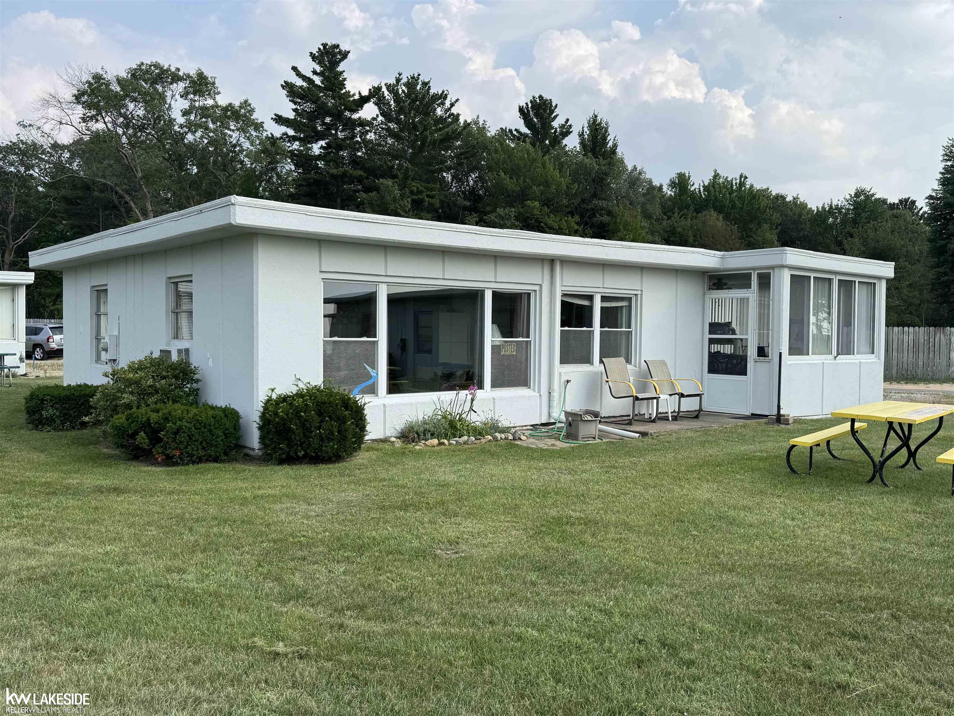 6024 Port Austin Road, Unit 4 Caseville, MI 48725 - Photo 12 of 20