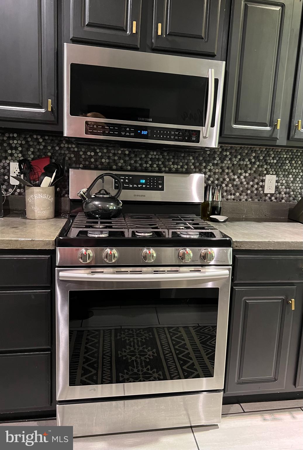 116 Oak Ridge Lane Dallastown, PA 17313 - Photo 13 of 41 Gallery Image 13