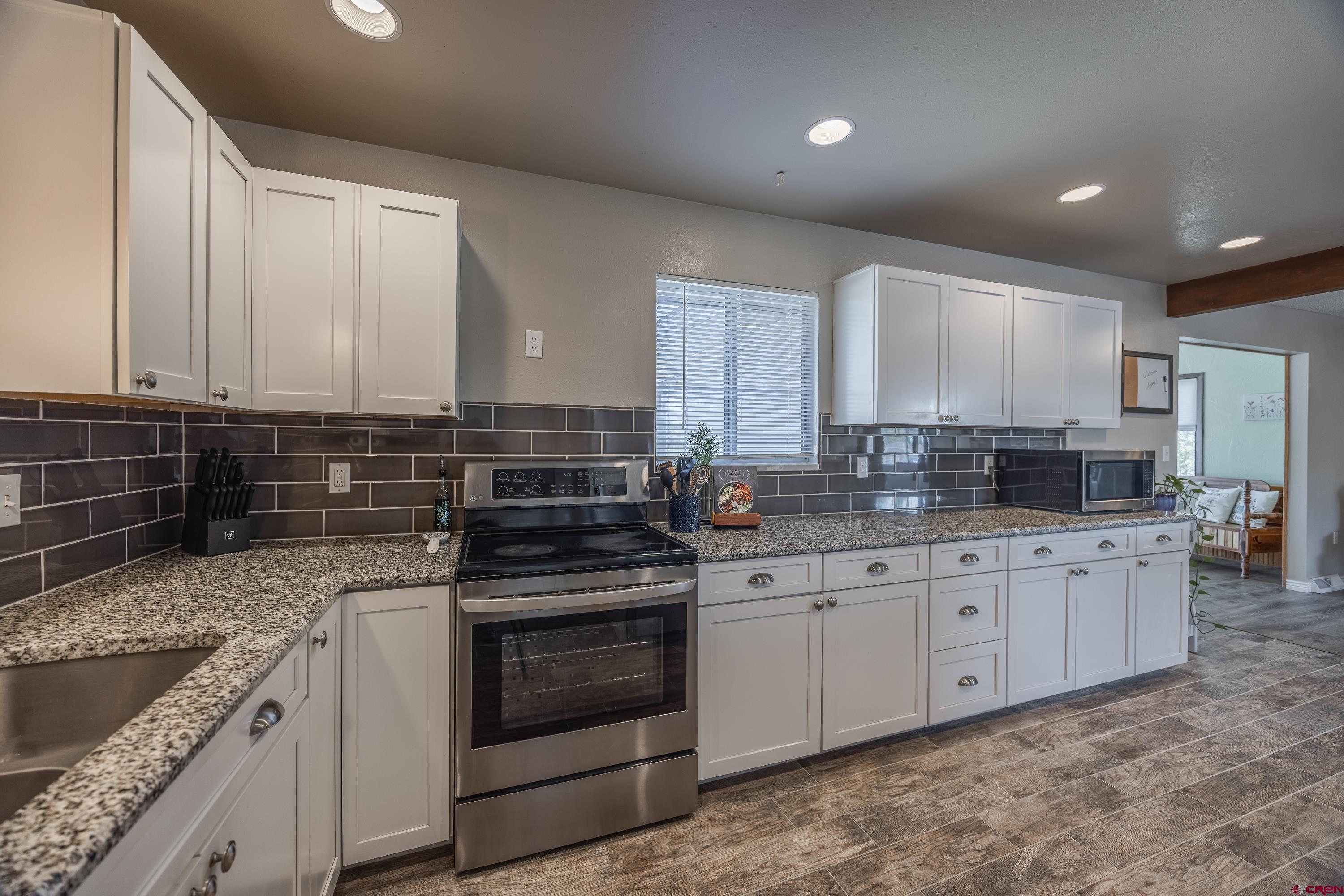 1621 Dover Road Montrose, CO 81401 - Photo 8 of 43