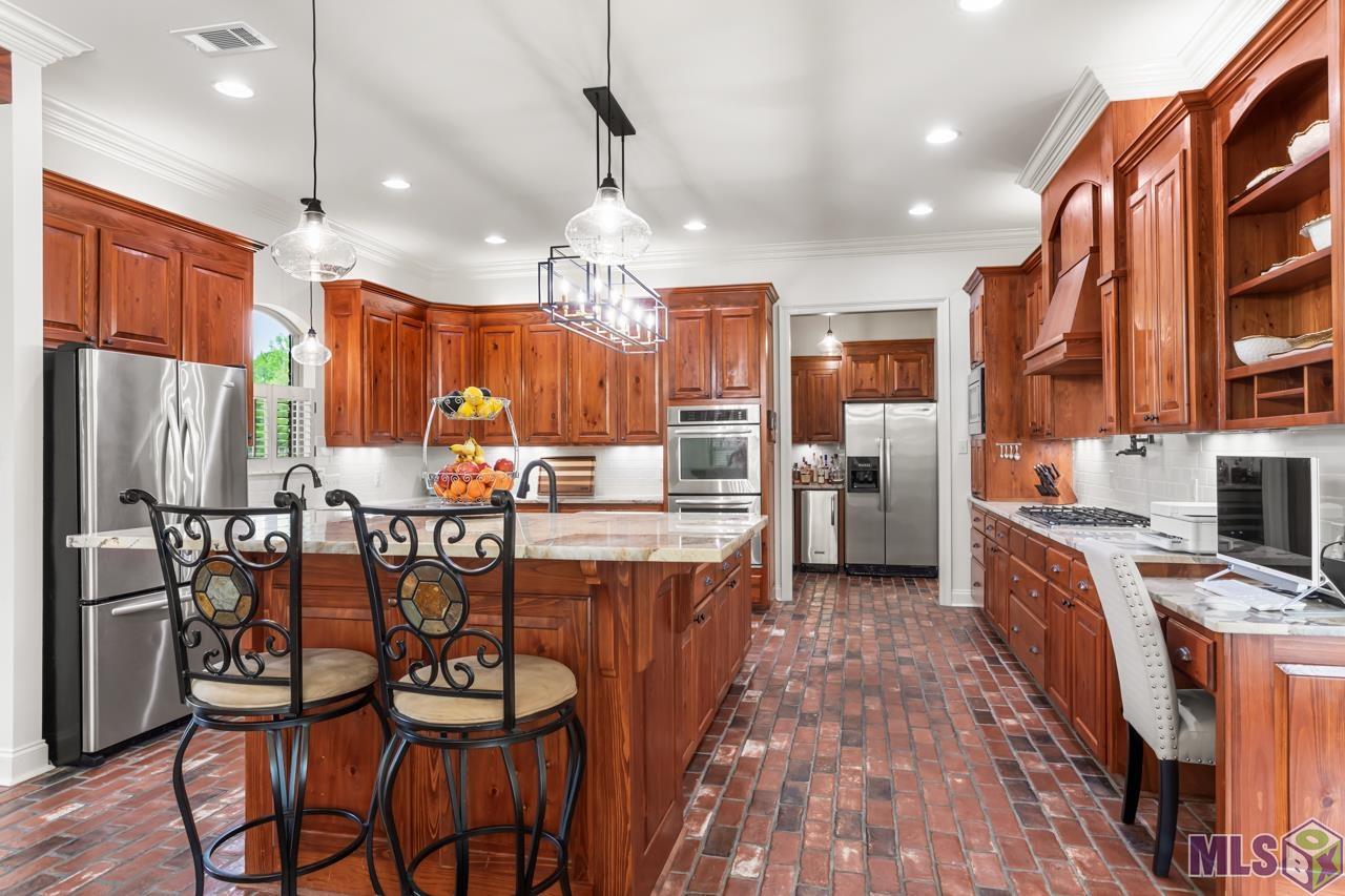 34925 Perkins Road Denham Springs, LA 70706 - Photo 11 of 60