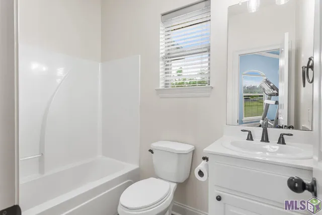 $1,100,000 | 34925 Perkins Road, Denham Springs, LA 70706