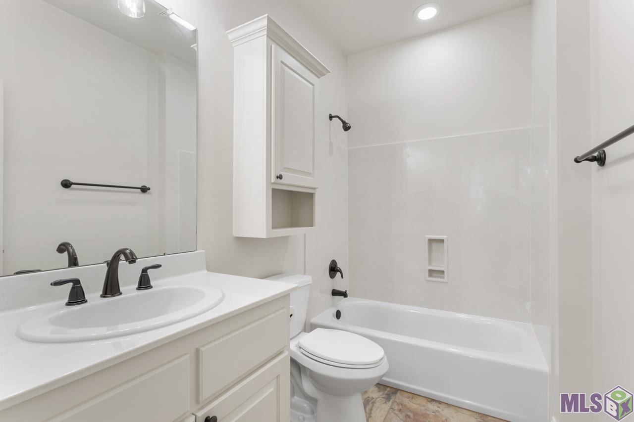 34925 Perkins Road Denham Springs, LA 70706 - Photo 40 of 60