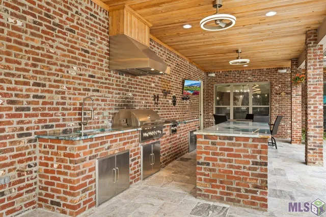 $1,100,000 | 34925 Perkins Road, Denham Springs, LA 70706