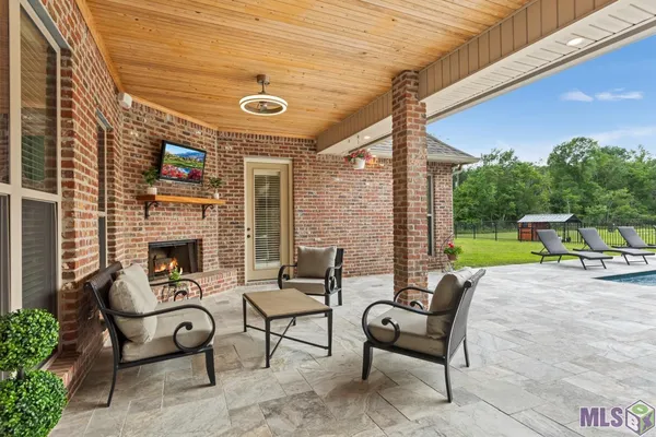 $1,100,000 | 34925 Perkins Road, Denham Springs, LA 70706