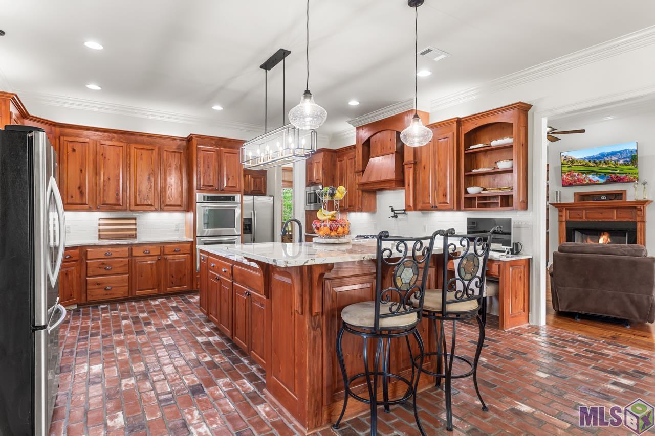 34925 Perkins Road Denham Springs, LA 70706 - Photo 10 of 60