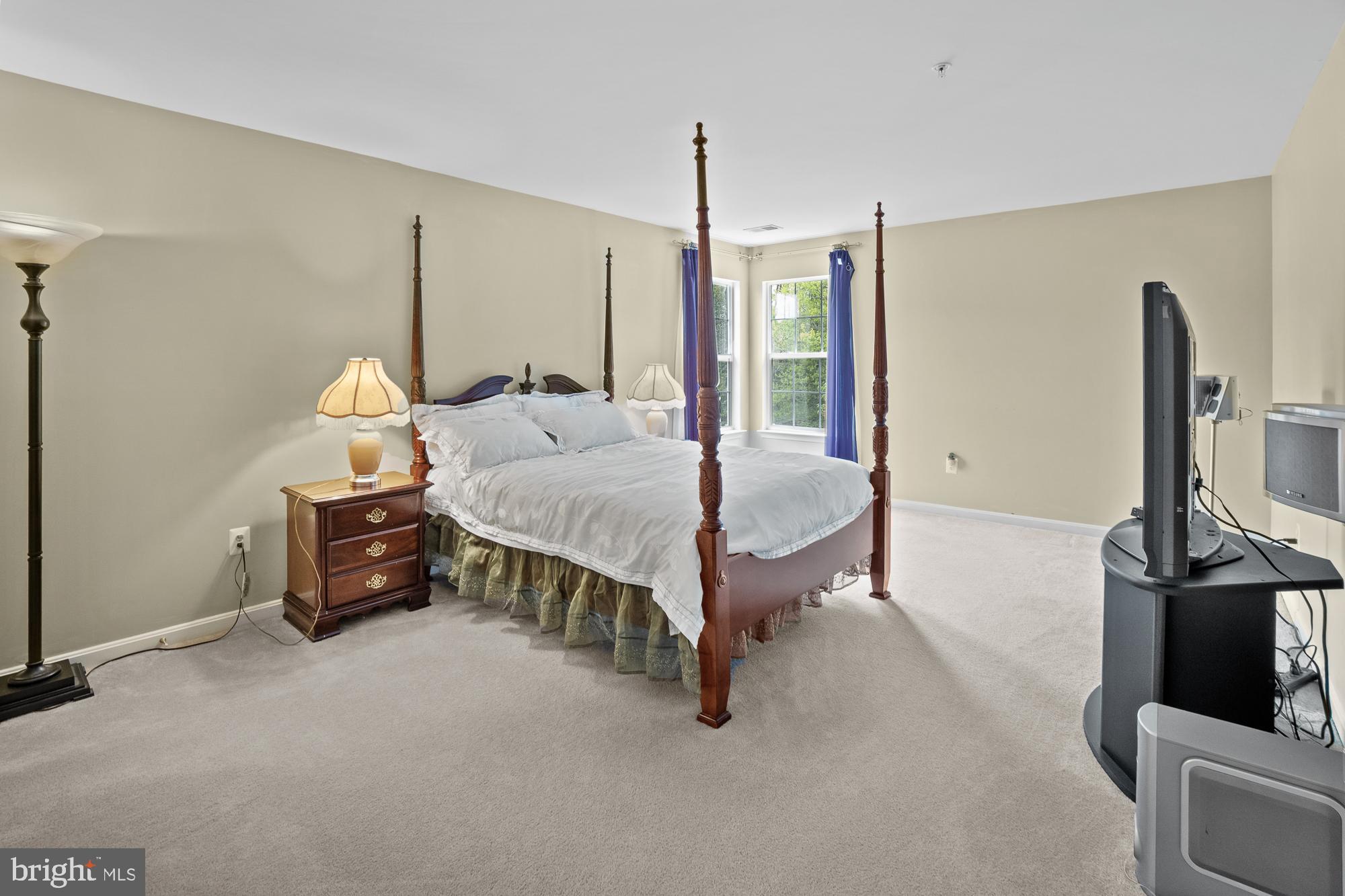 9830 Farm Pond Road Laurel, MD 20708 - Photo 11 of 56
