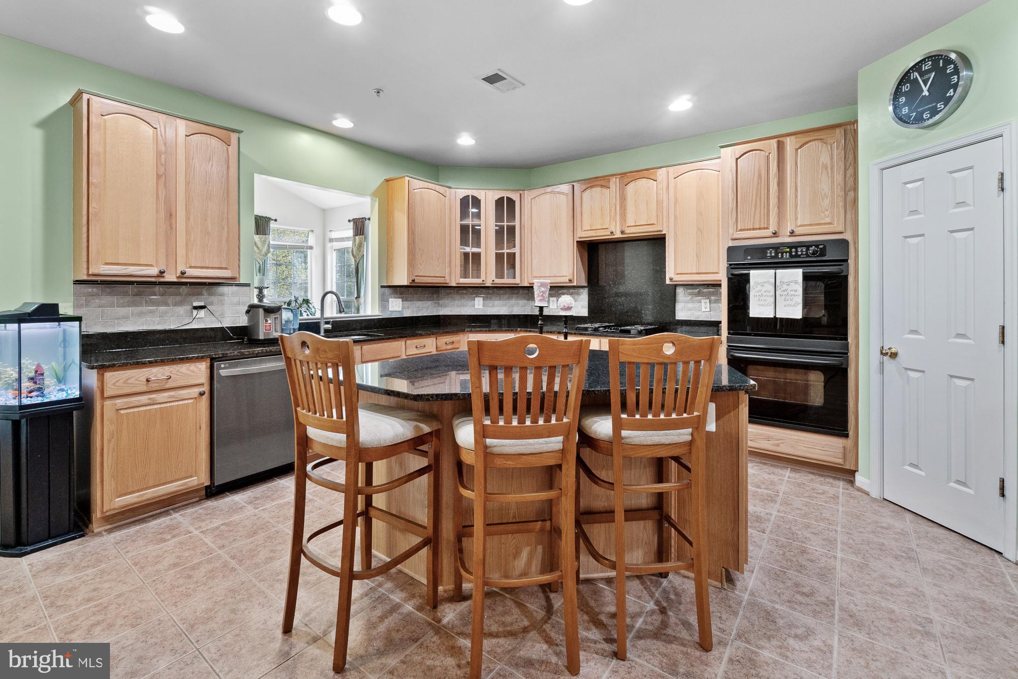 9830 Farm Pond Road Laurel, MD 20708 - Photo 39 of 56