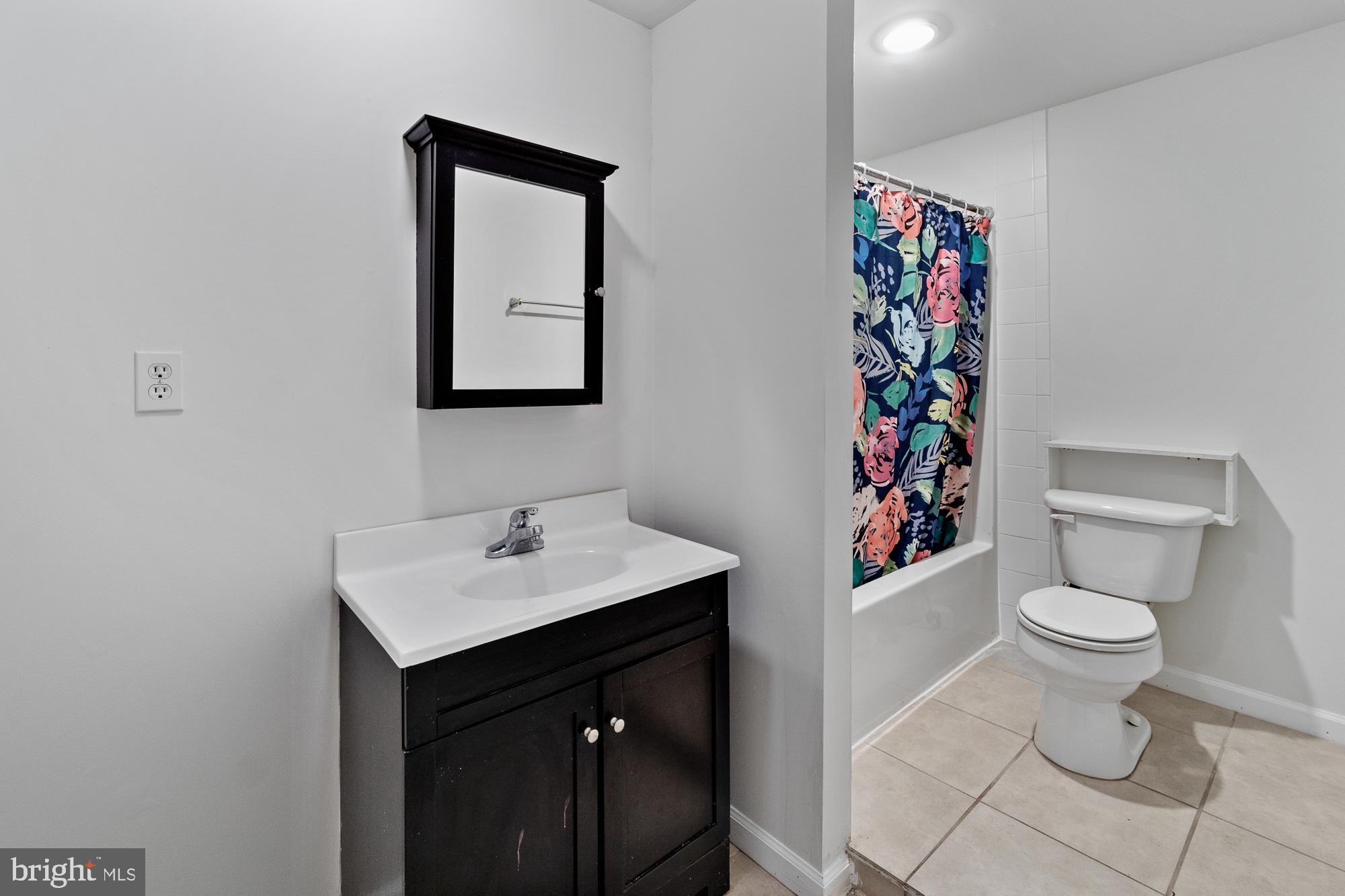 9830 Farm Pond Road Laurel, MD 20708 - Photo 40 of 56