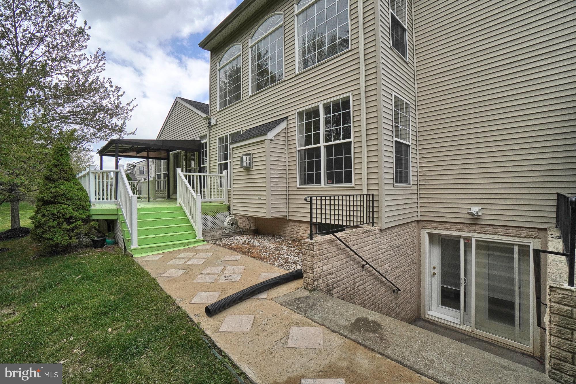 9830 Farm Pond Road Laurel, MD 20708 - Photo 53 of 56