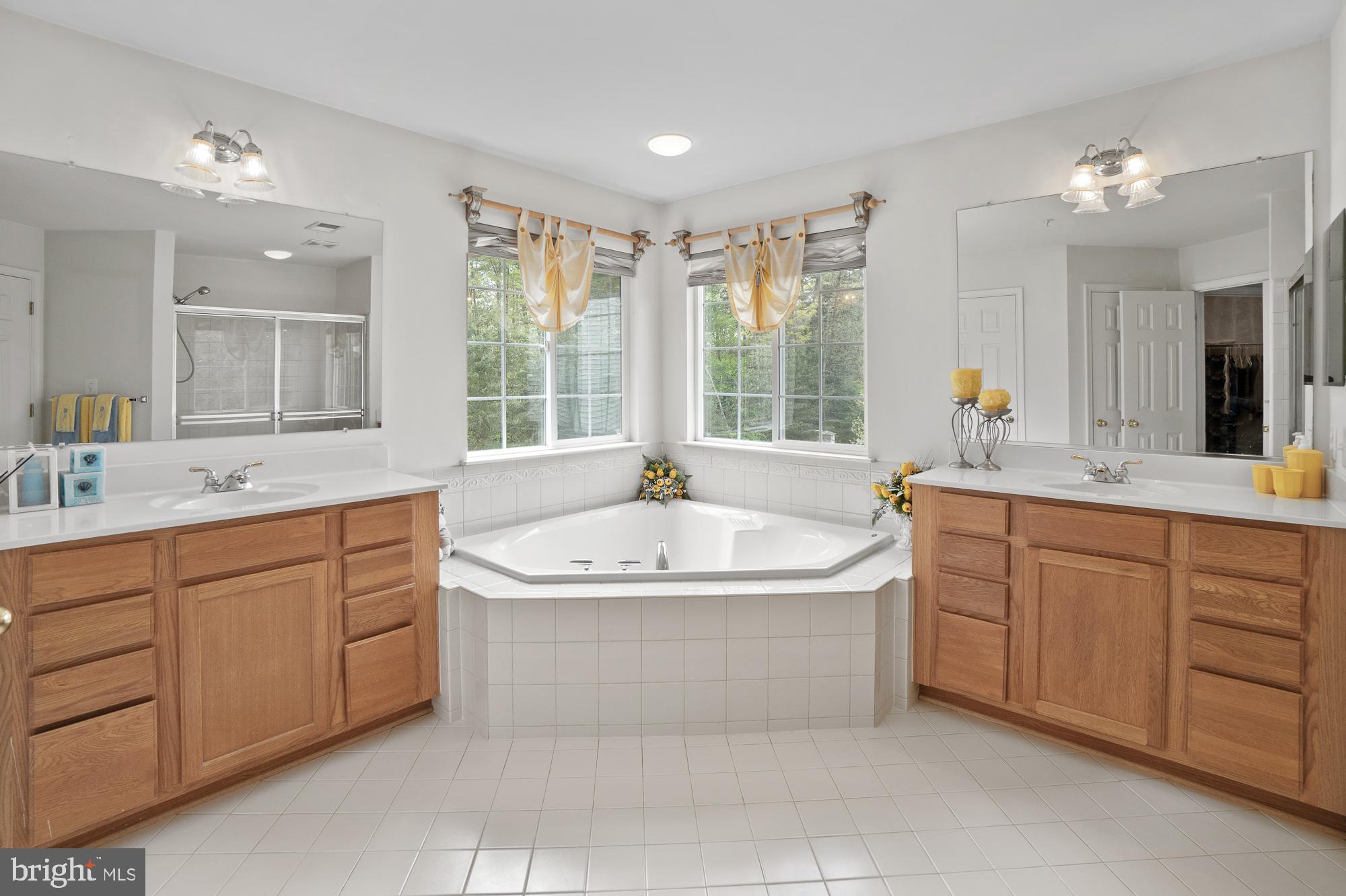 9830 Farm Pond Road Laurel, MD 20708 - Photo 9 of 56