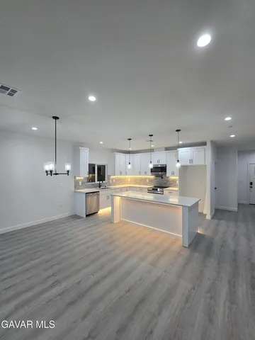 $429,950 | 10401 Loop Boulevard North, California City, CA 93505