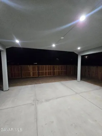 $399,950 | 10401 Loop Boulevard North, California City, CA 93505