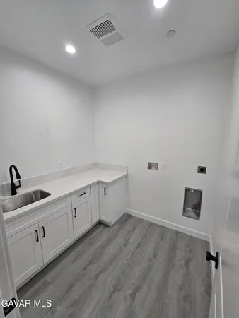 $399,950 | 10401 Loop Boulevard North, California City, CA 93505