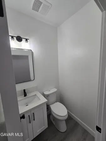 $399,950 | 10401 Loop Boulevard North, California City, CA 93505