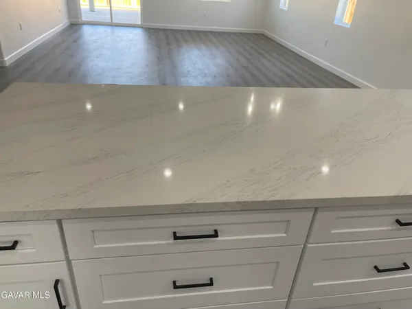 $399,950 | 10401 Loop Boulevard North, California City, CA 93505