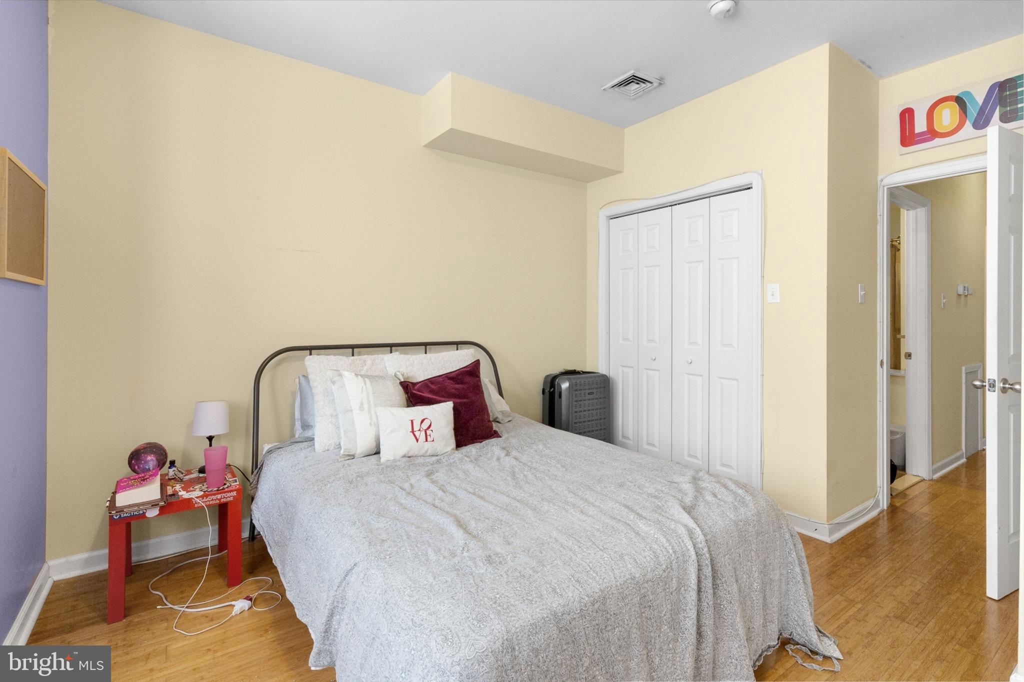 1215 South 18th Street, Unit 2 Philadelphia, PA 19146 - Photo 12 of 15
